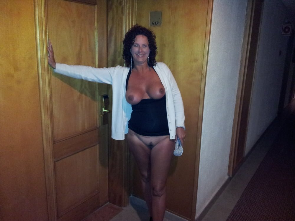 Hotel Hallway 6 #30BbUIaf