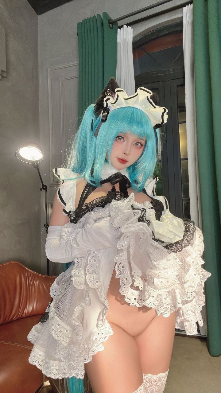 Sayo Momo Nikke Cosplay #VTXIJvai