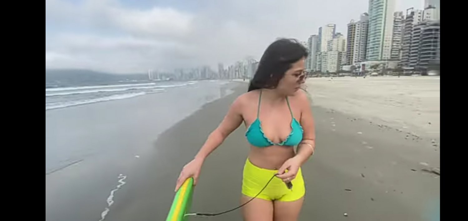 Manu é a mulher mais gostosa do brasil #UNVyn8NP