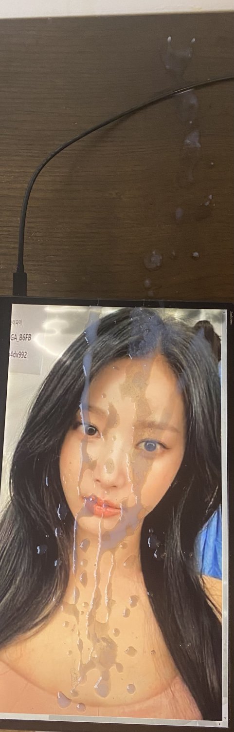 Hotgluekpop/HGK Momoland Yeonwoo Cum Tribute #hefZ7QyT