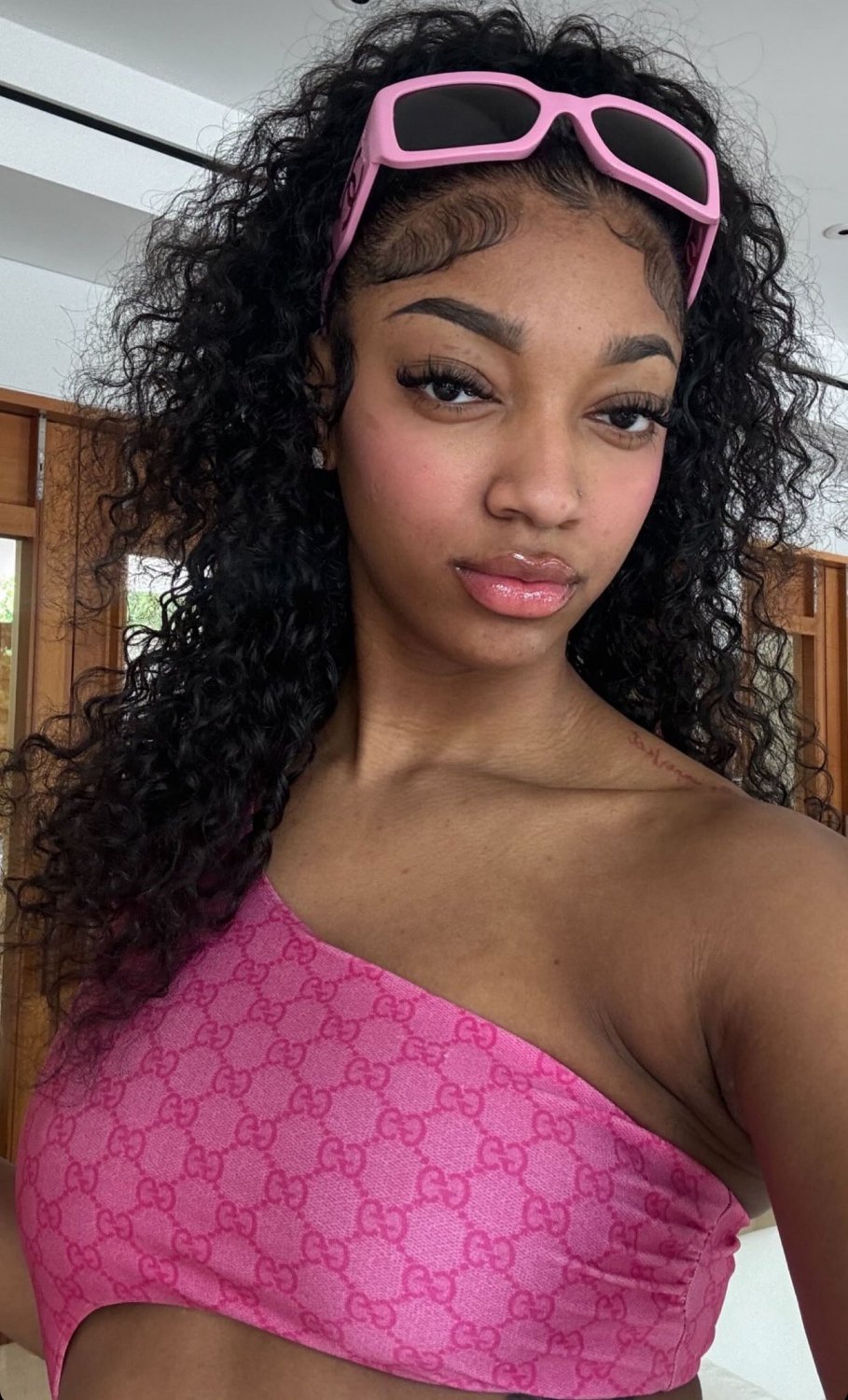 I have a CRUSH on Angel 🪽🏀🩵😵💫. #3bR3iPcE