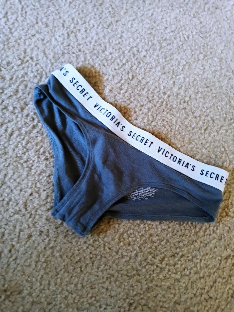 Coworker's dirty panties #X08CONe5